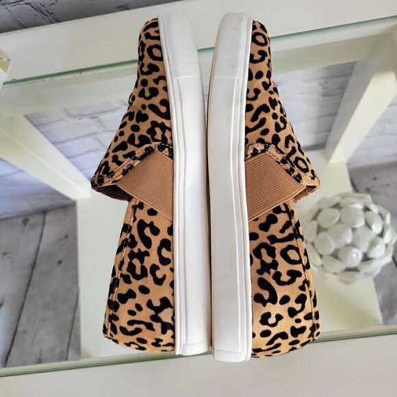 Fergalicious by  Fergie Leopard Print  Casual Sneakers SZ 7 - Picture 5 of 8